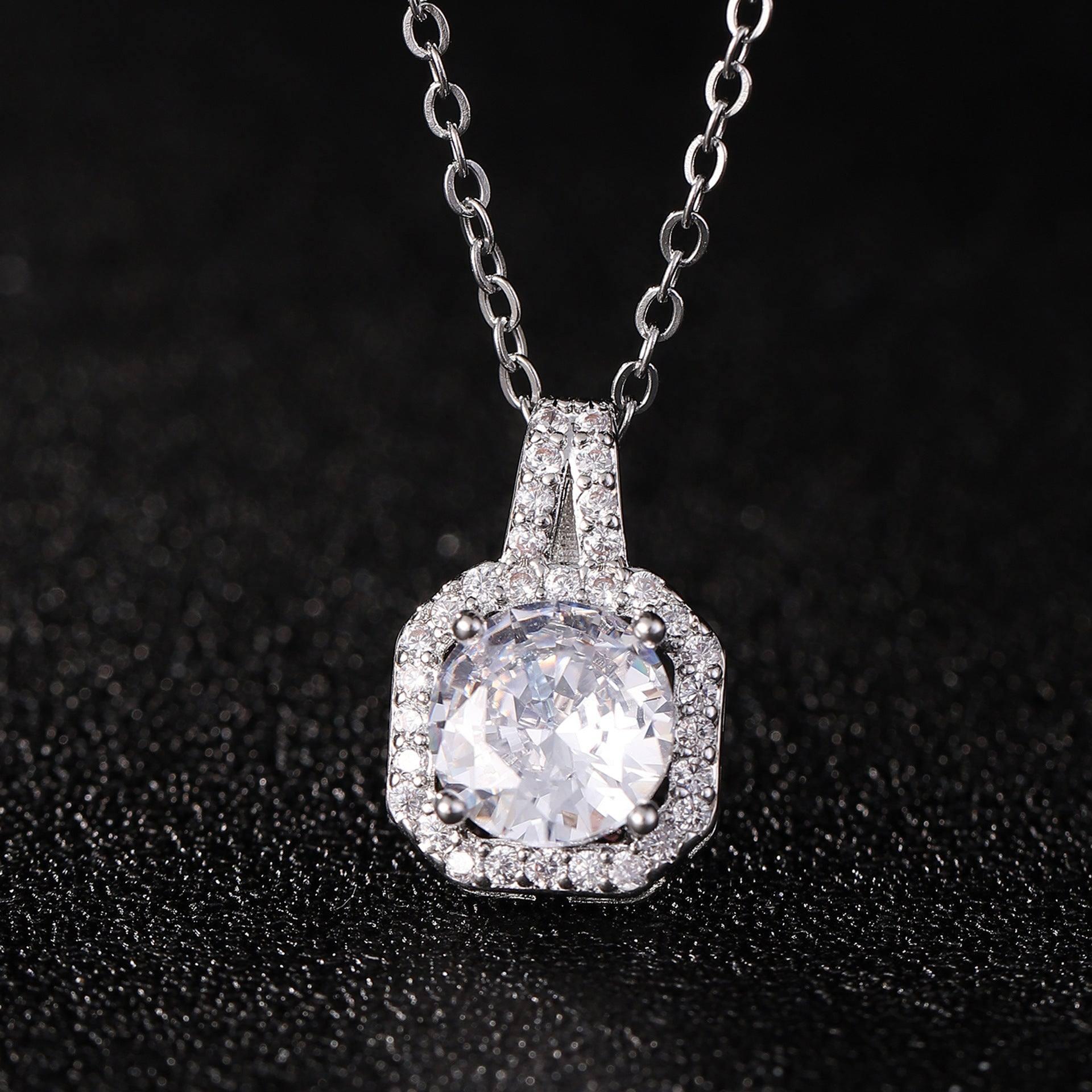 Elegant Diamond Pendant: Timeless Elegance & Sparkle-1