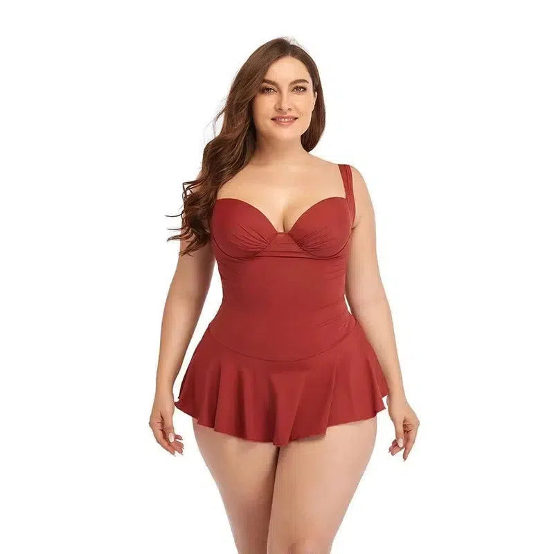 Elegant Plus-Size Swimwear for Chic Summer Style-3