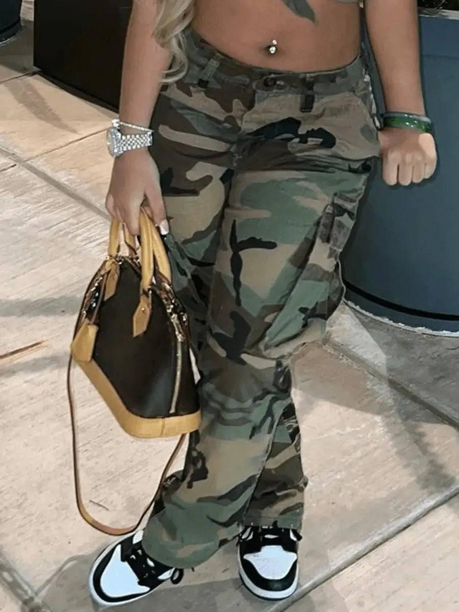 Trendy Camo Cargo Pants: Must-Have Streetwear-2